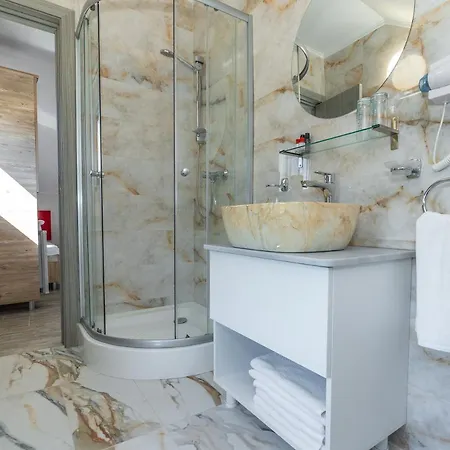 Konukevi Cataleya 3*